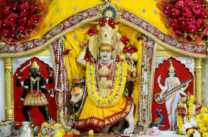 Jhandewalan Mata Siddhapeeth Temple Delhi 4
