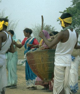 Adivasi-dance