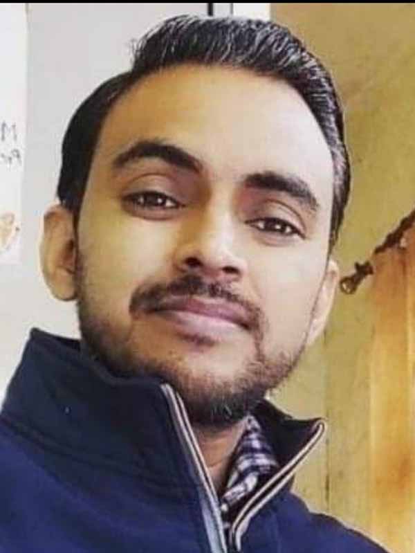 DR-SWAPNIL-YADAV_SHAJAPUR_WRITER