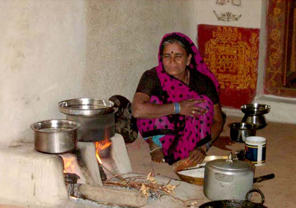 Jiroti Art - wall painting of Nimad in Madhya Pradesh