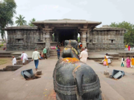 Thousand-Pillars-temple-in-Hyderabad
