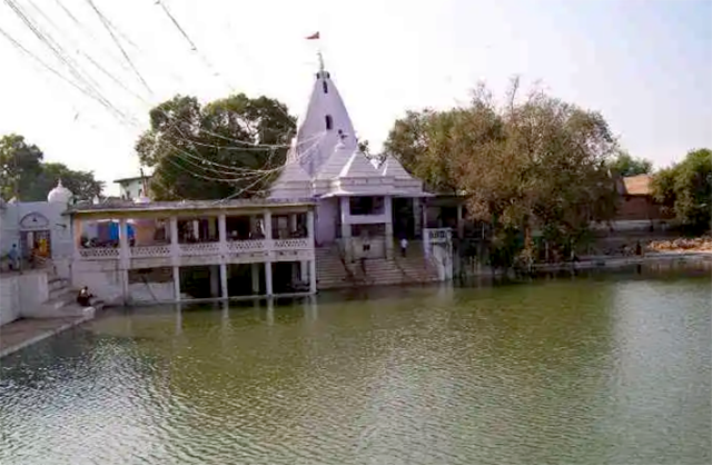 Gavinath Shiv Temple Birsinghpur Satna Madhya Pradesh