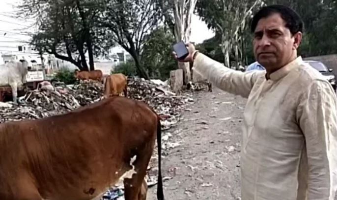 kooda uthaane ke naam par dillee mein ek bada ghotaala