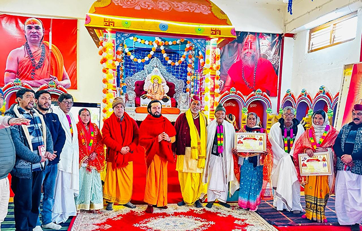 Couple worshiped as Lakshmi Narayan Lord