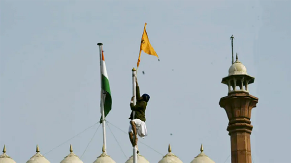 tirange ka apamaan - insult tricholor