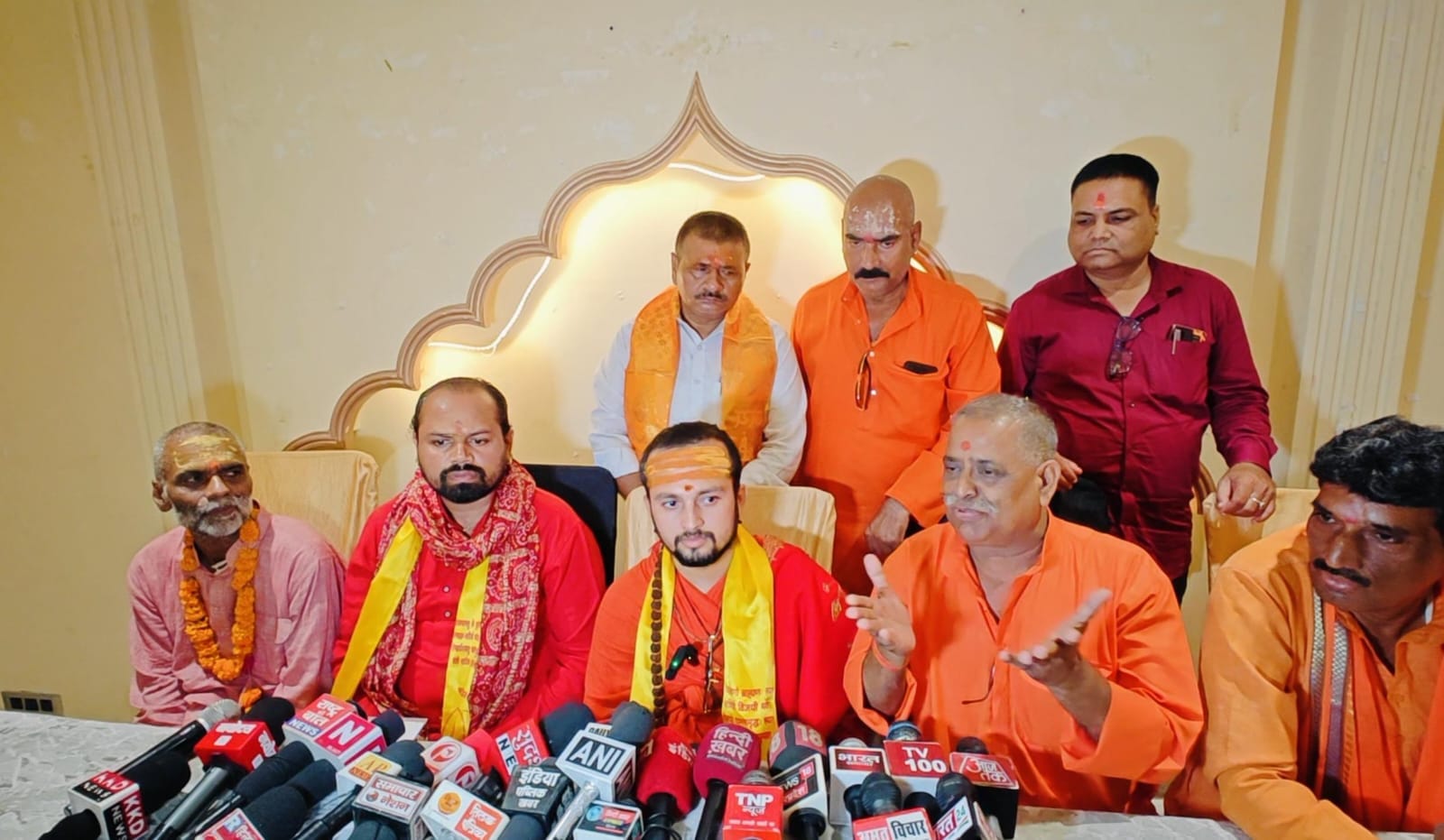 Godhwaj sthapna bharat yatra