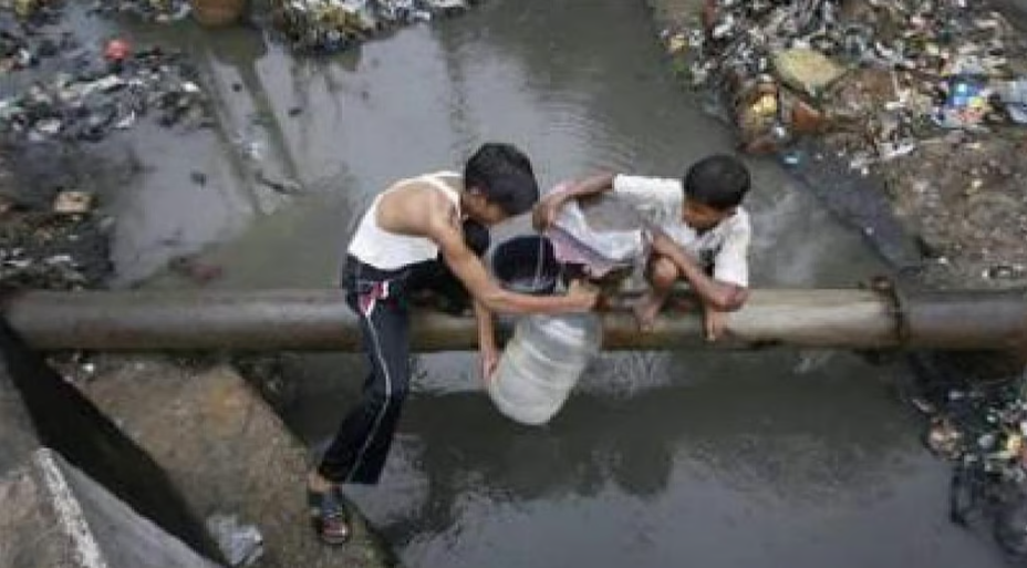 Polluted drinking water in India