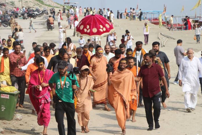 No Hindu eats beef and politicians want to break even this norm
